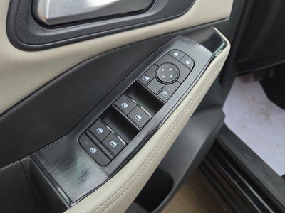 2025 Nissan Rogue AWD SV