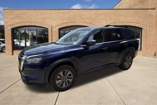 2025 Nissan Pathfinder SV 4WD