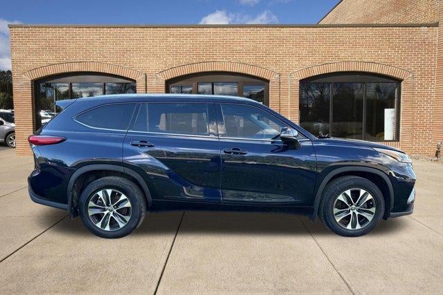 2020 Toyota Highlander XLE AWD (Natl)