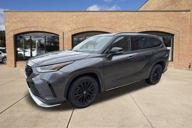 2025 Toyota Highlander XSE AWD (Natl)