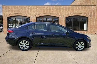 2025 Toyota Corolla LE CVT (Natl)
