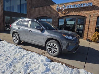 2019 Toyota RAV4 Limited AWD (GS)