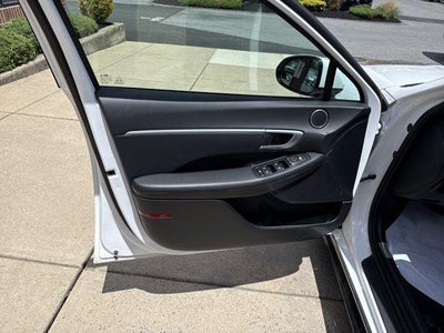 2025 Hyundai SONATA Hybrid SEL FWD