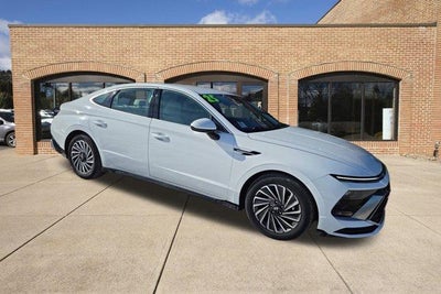 2025 Hyundai SONATA Hybrid SEL FWD