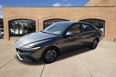 2024 Hyundai ELANTRA SEL IVT