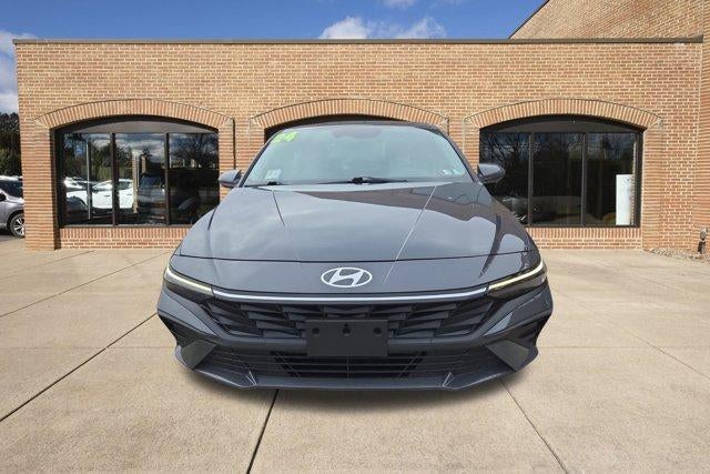 2024 Hyundai ELANTRA SEL IVT