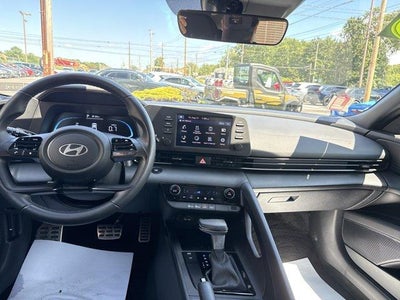2025 Hyundai ELANTRA SEL Sport IVT