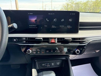 2025 Kia K5 LXS Auto FWD