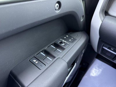 2025 Land Rover Defender 110 P300 S