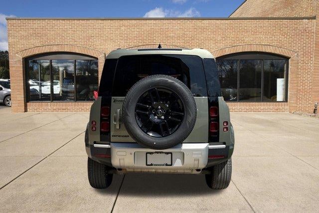 2025 Land Rover Defender 110 P300 S