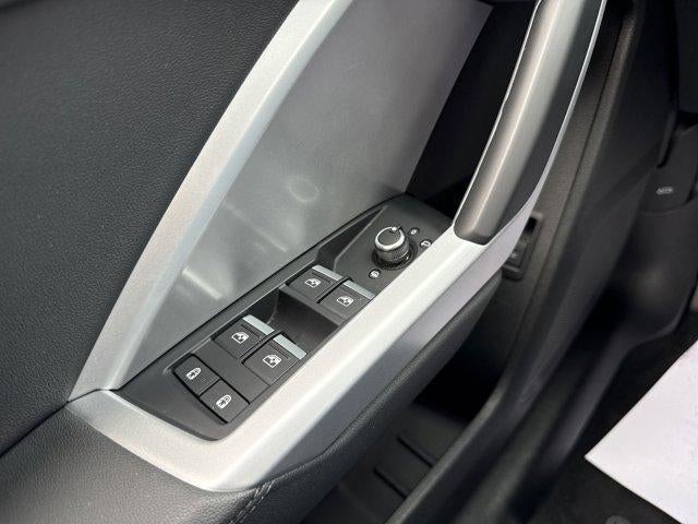 2025 Audi Q3 S line Premium 45 TFSI quattro