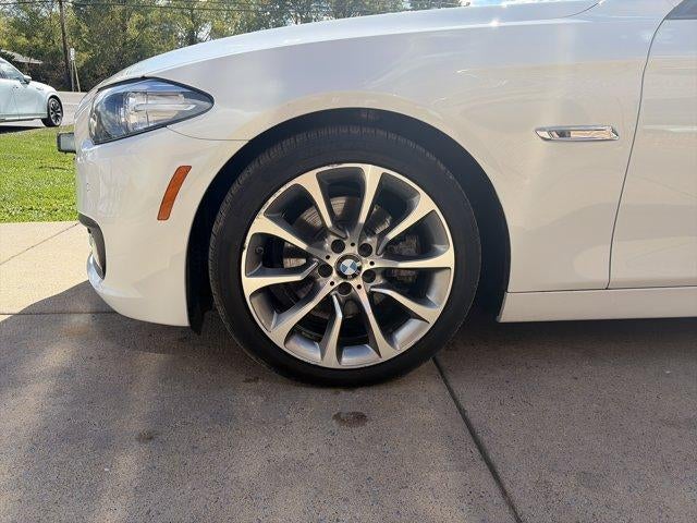 2016 BMW 528i xDrive Sedan