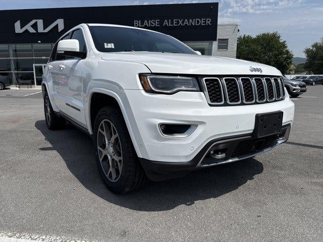 2018 Jeep Grand Cherokee Sterling Edition 4x4 *Ltd Avail*