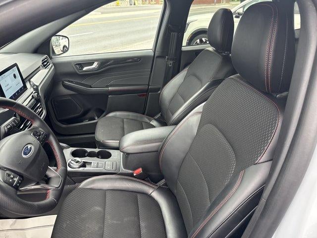 2025 Ford Escape ST-Line Select AWD