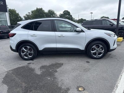 2025 Ford Escape ST-Line Select AWD