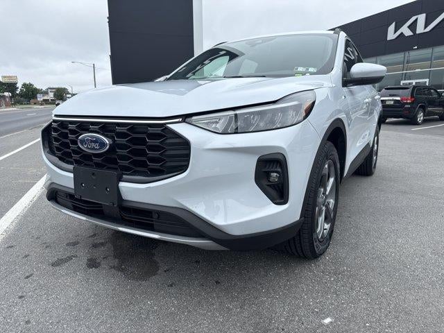 2025 Ford Escape ST-Line Select AWD