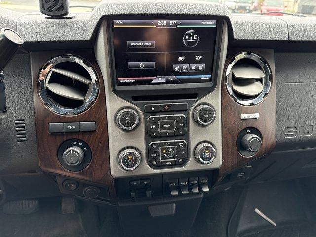 2015 Ford Super Duty F-250 SRW 4WD Crew Cab 6-3/4 Ft Box Lariat