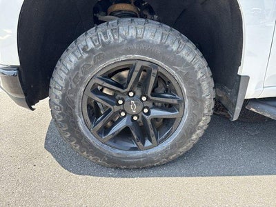 2019 Chevrolet Silverado 1500 Crew Cab Short Box 4-Wheel Drive LT Trail Boss
