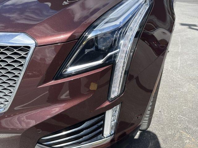2022 Cadillac XT5 AWD 4dr Premium Luxury