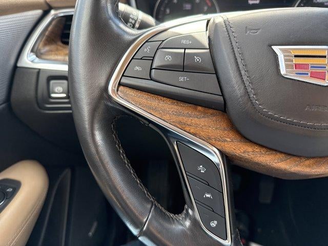 2022 Cadillac XT5 AWD 4dr Premium Luxury