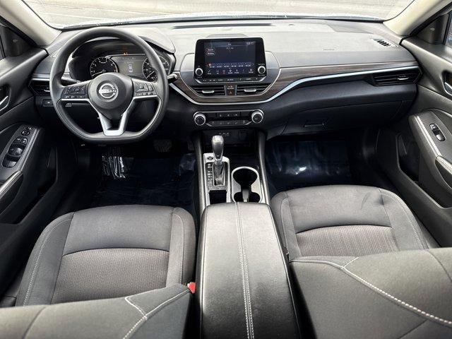 2024 Nissan Altima 2.5 SV Sedan