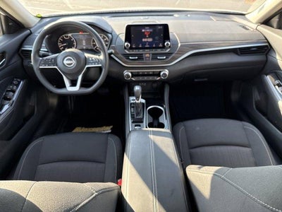 2023 Nissan Altima 2.5 SV AWD Sedan