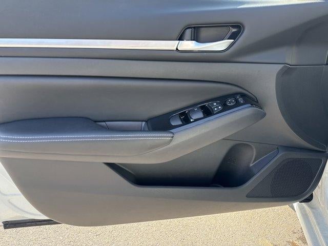 2023 Nissan Altima 2.5 SV AWD Sedan