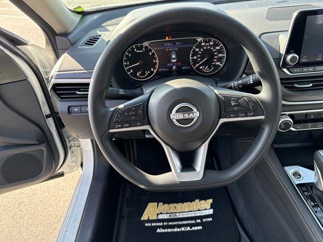 2023 Nissan Altima 2.5 SV AWD Sedan