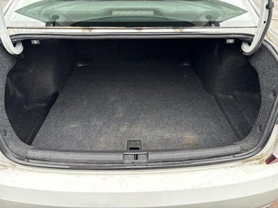 2017 Volkswagen Passat R-Line w/Comfort Pkg Auto