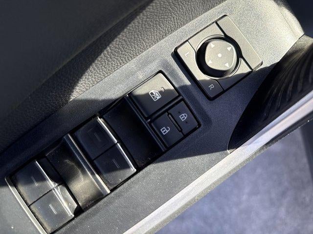 2022 Toyota RAV4 Hybrid XSE AWD (Natl)