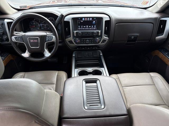 2017 GMC Sierra 1500 Crew Cab Short Box 4-Wheel Drive SLT