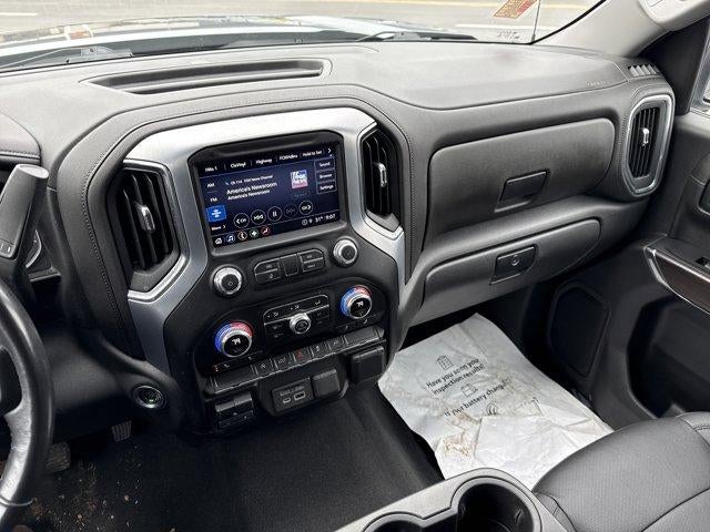 2021 GMC Sierra 1500 Crew Cab Short Box 4-Wheel Drive SLT