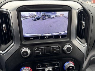 2021 GMC Sierra 1500 Crew Cab Short Box 4-Wheel Drive SLT