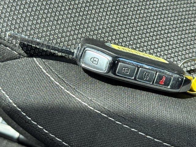 2024 Kia Forte LXS IVT