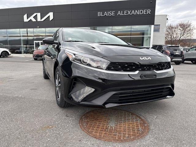 2023 Kia Forte LXS IVT