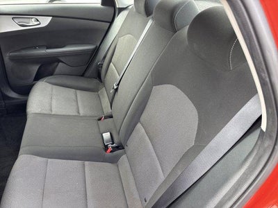 2023 Kia Forte LXS IVT