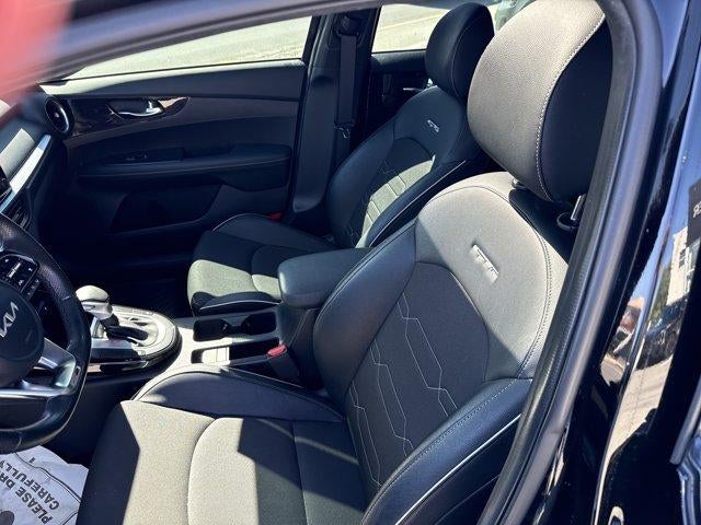 2022 Kia Forte GT-Line IVT