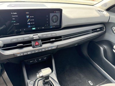 2025 Kia K4 LXS FWD