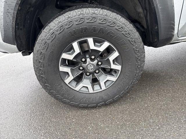 2022 Toyota Tacoma 4WD 4WD TRD Off Road Double Cab 5' Bed V6 AT (Natl)