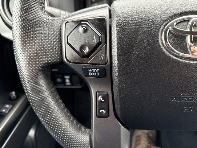 2022 Toyota Tacoma 4WD 4WD TRD Off Road Double Cab 5' Bed V6 AT (Natl)