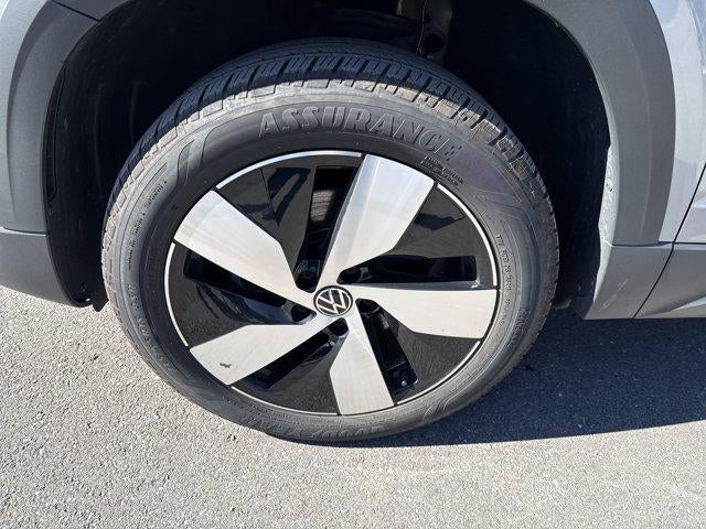2025 Volkswagen Taos S 4MOTION