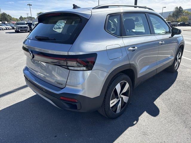 2025 Volkswagen Taos S 4MOTION