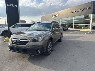 2022 Subaru Outback Premium CVT