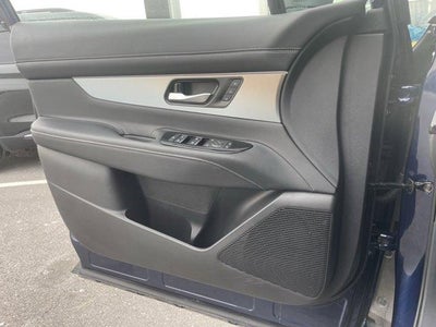 2025 Nissan Murano AWD SL