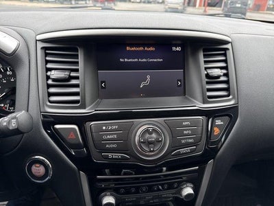 2020 Nissan Pathfinder 4x4 SV