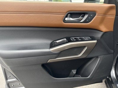 2022 Nissan Pathfinder Platinum 4WD