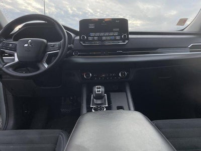 2024 Mitsubishi Outlander SE S-AWC