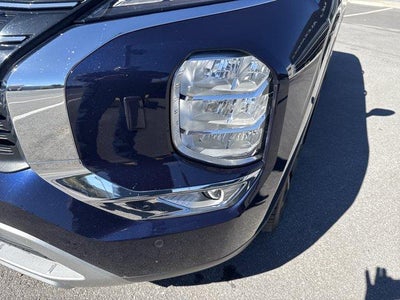 2023 Mitsubishi Outlander PHEV SE S-AWC