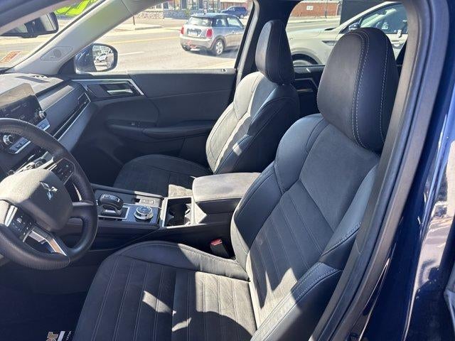 2023 Mitsubishi Outlander PHEV SE S-AWC