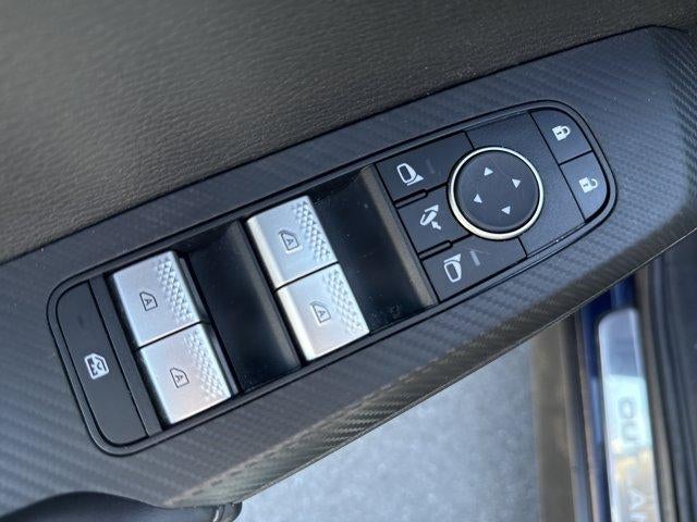 2023 Mitsubishi Outlander PHEV SE S-AWC